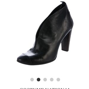 Costume National Black Leather Heeled Ankle Boots Booties - Sleek Smooth 37